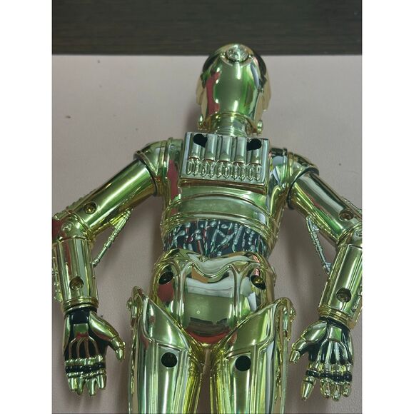 Kenner/Hasbro collector series C-3PO 12” figure - Picture 7 of 8